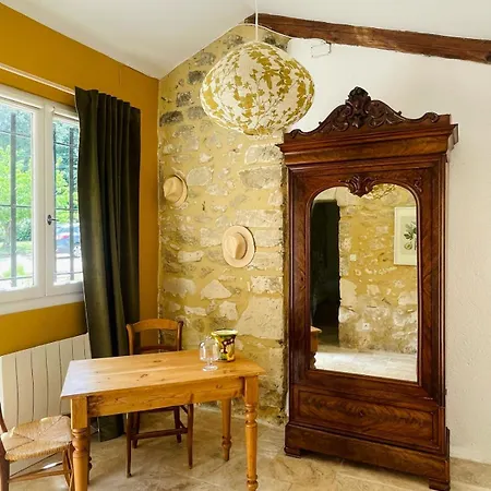 La Maison Bed & Breakfast